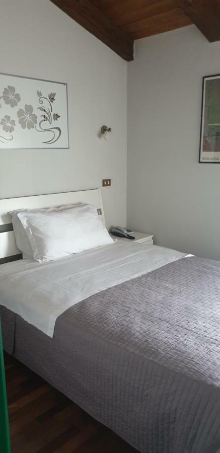 Hotel Sporting Campagnola Emilia Exterior foto