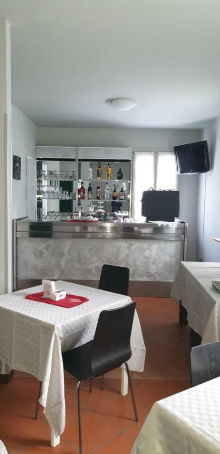 Hotel Sporting Campagnola Emilia Exterior foto